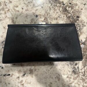 *GENTLY USED* Vintage Black Faux Leather Top Close Clutch